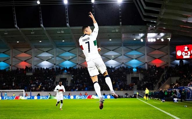 C罗在澳大利亚队比赛中精彩发挥，精彩发挥引发热议！的简单介绍九游手游平台